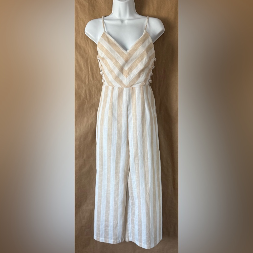 Forever 21 linen like cotton jumpsuit.small
